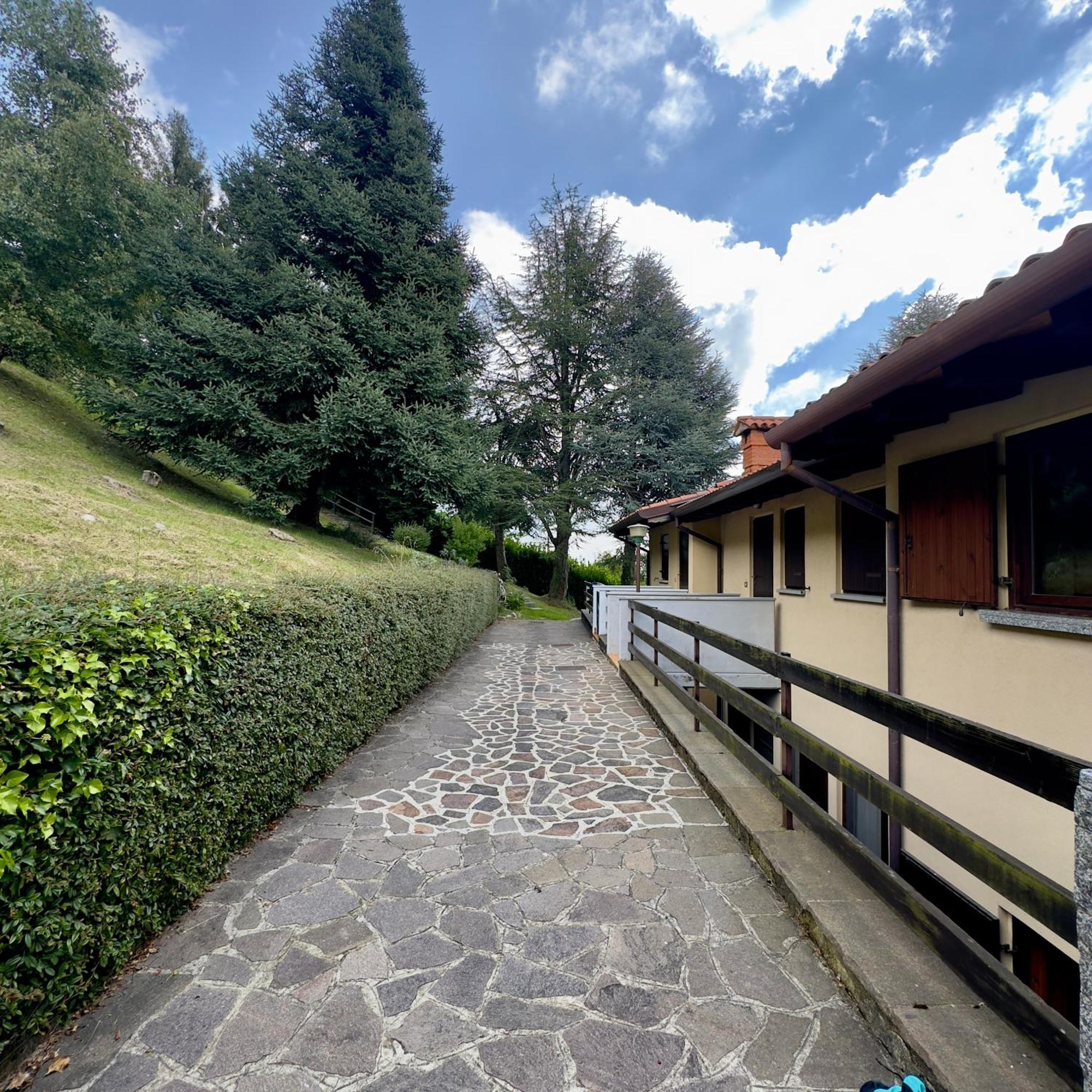 Ferienwohnung Panorama 1200, In The Heart Of The San Fermo Hills Adrara San Rocco Exterior foto